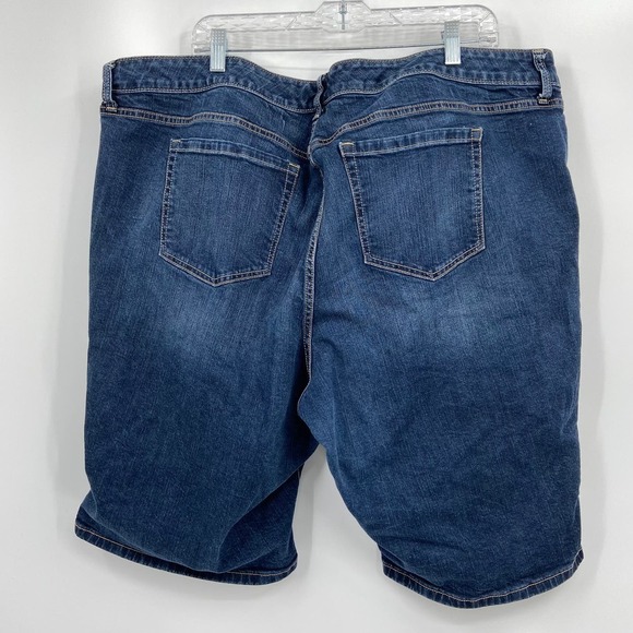 Torrid Jean Shorts Medium Wash Stretch Denim 12 Inch Inseam Women's 26 - Picture 3 of 11